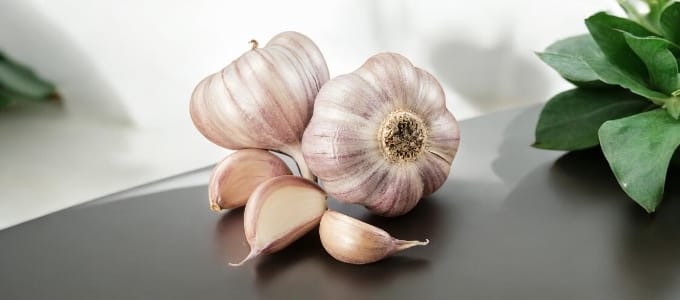 Shop garlic and stir into bread