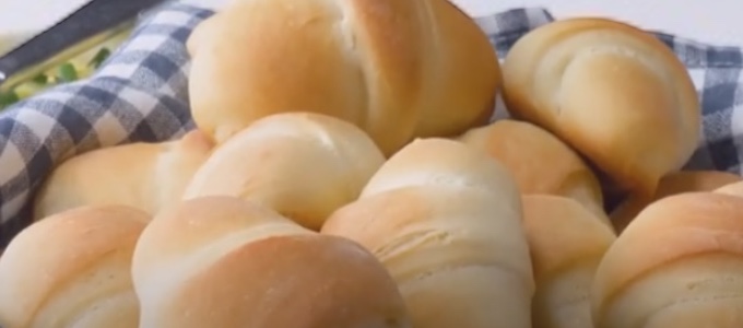 Butter Crescent Rolls recipes