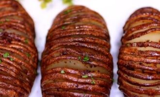 Potatoes with Garlic Butter