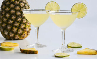 Pineapple Vodka Gimlet Cocktail